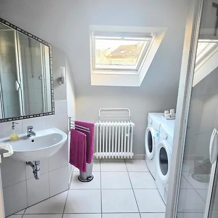 Apartmán New Business With Private Parking Included